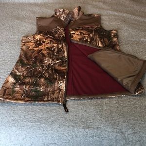 Field & Stream women’s camo vest